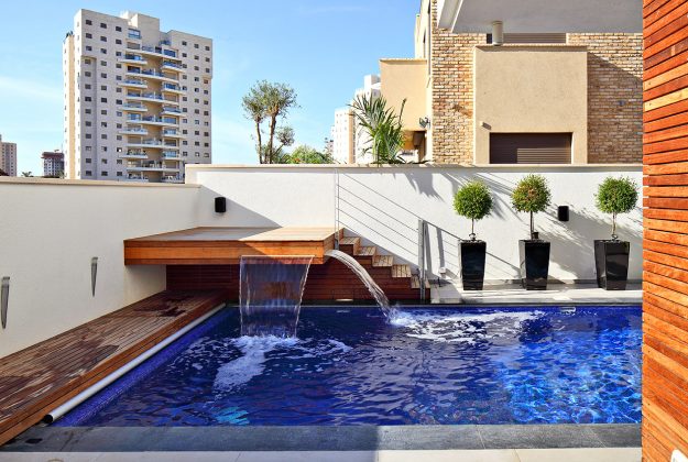 בריכות פסיפס