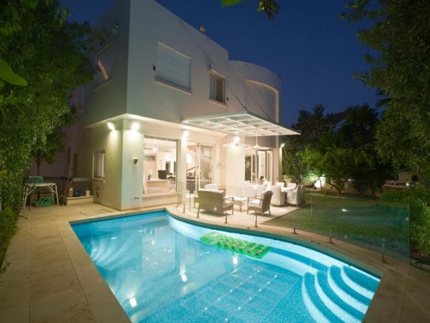 פסיפס בריכות עין גב