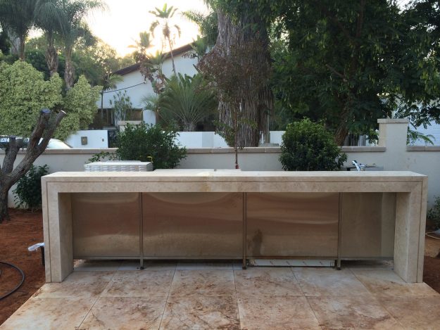 עמדות מנגל חיצוני משיש